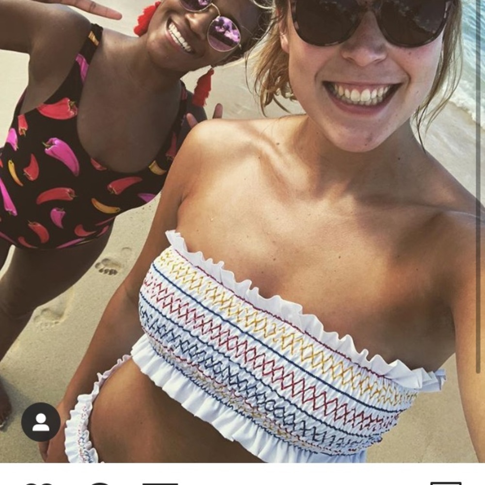 Bikini Set - Picture 3 of 3